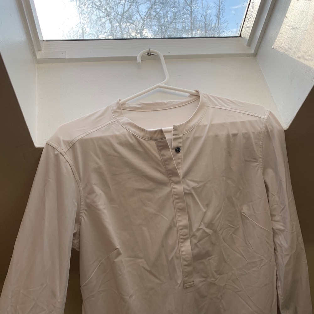 Lululemon Longsleeve Workout/Everyday Top
